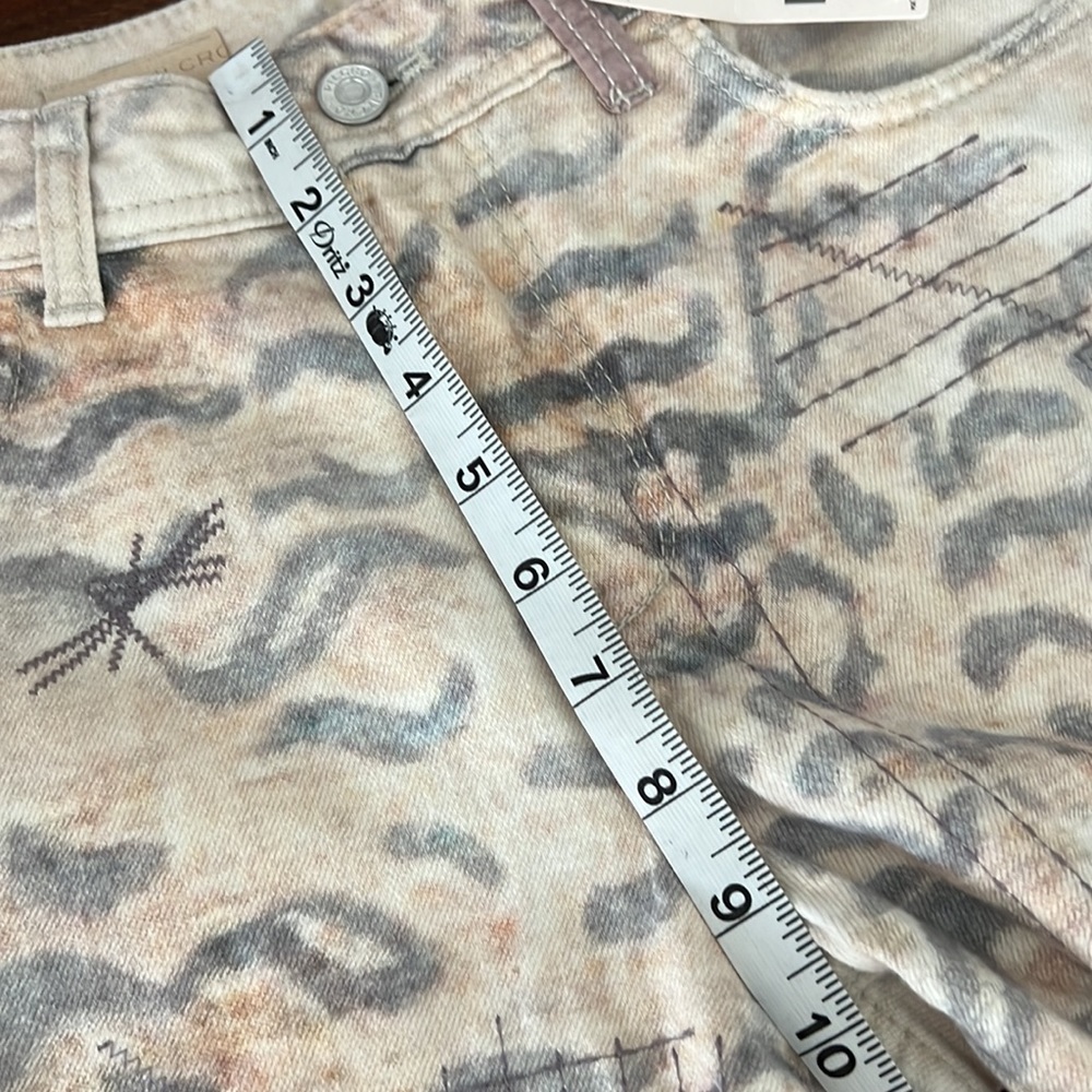 Anthropologie NWT Pilcro slim boyfriend funky jeans - Picture 13 of 14